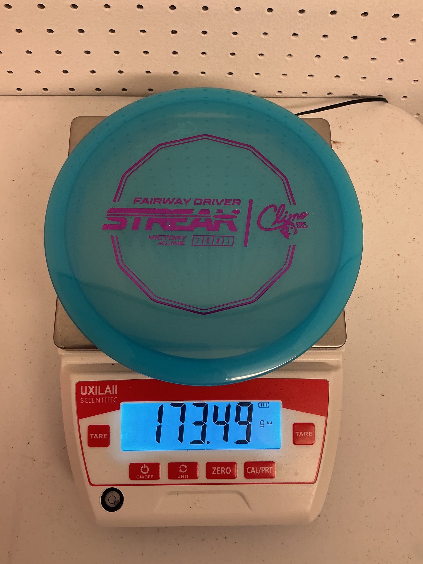 Climo Disc Golf Victory Line Streak