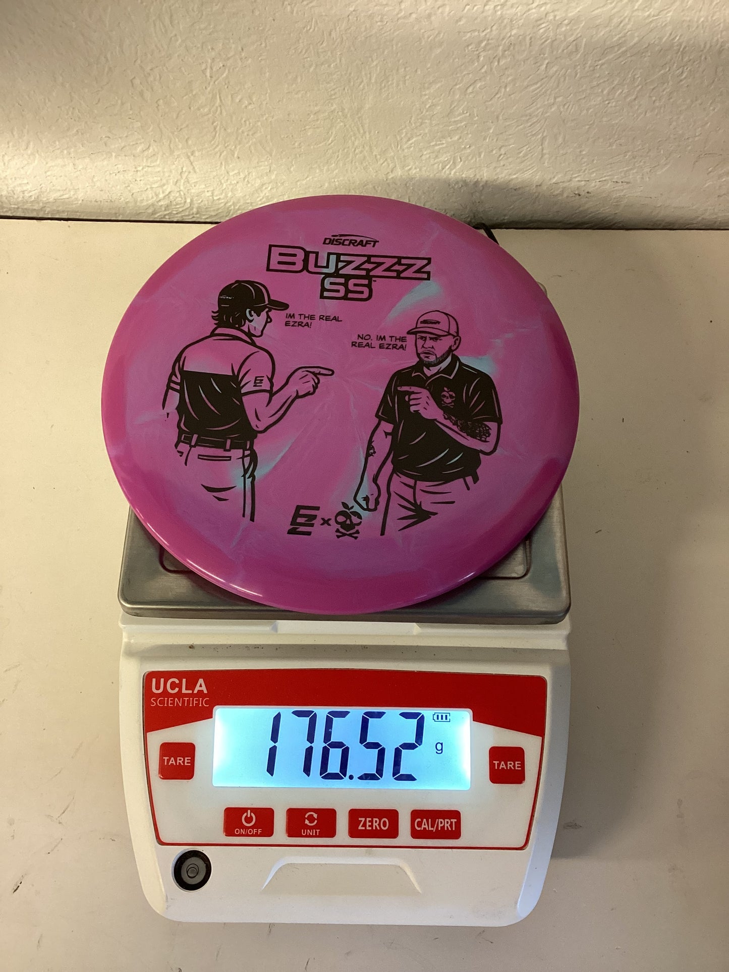 Discraft ESP Swirl Buzzz SS - Ezra vs Ezra Collaboration