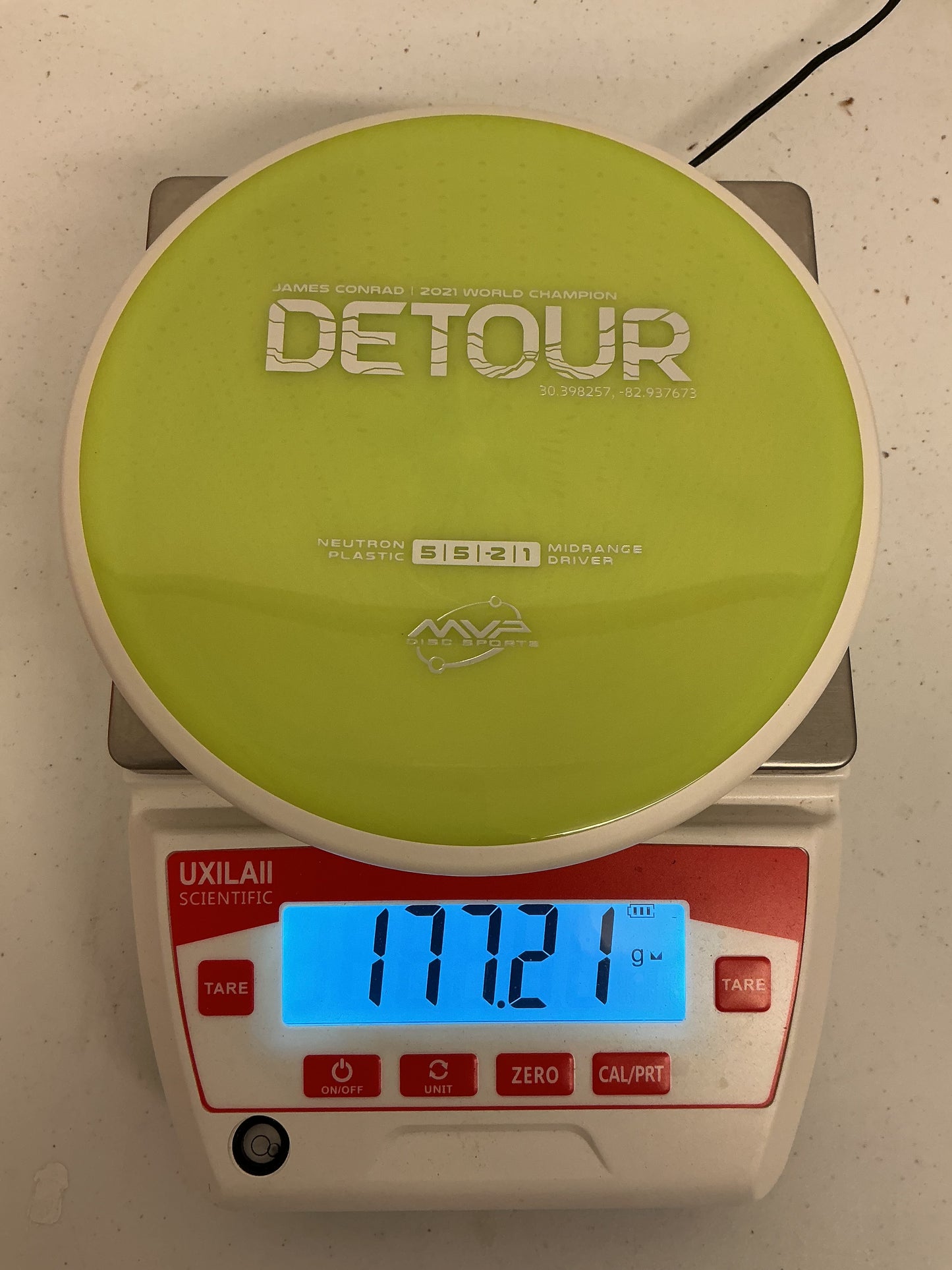 MVP Neutron Detour - Project Lab Coat