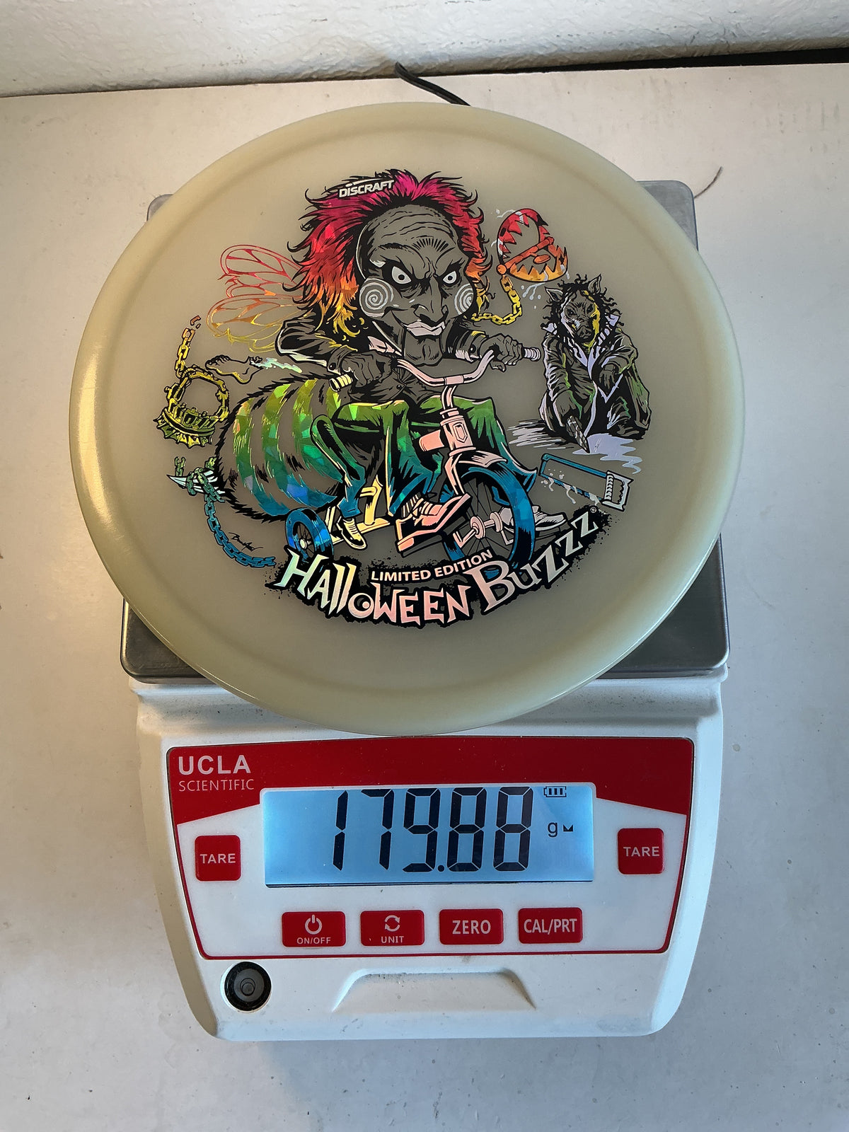 Discraft Mega-Glo Buzzz - 2026 Halloween Special Edition