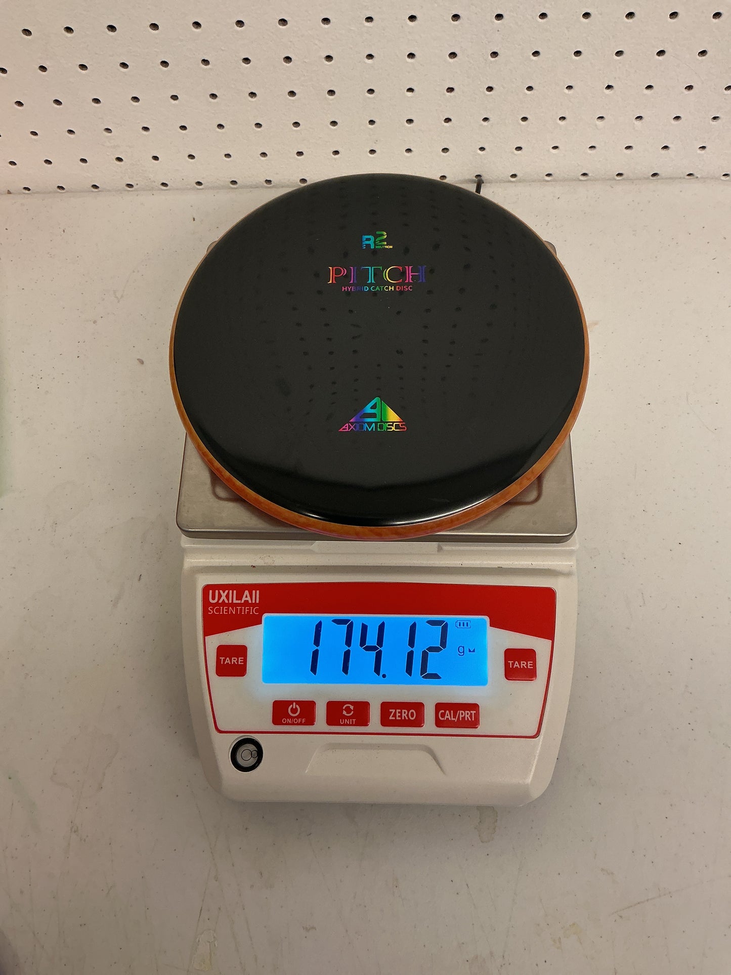 Axiom R2 Neutron Pitch - Project Lab Coat