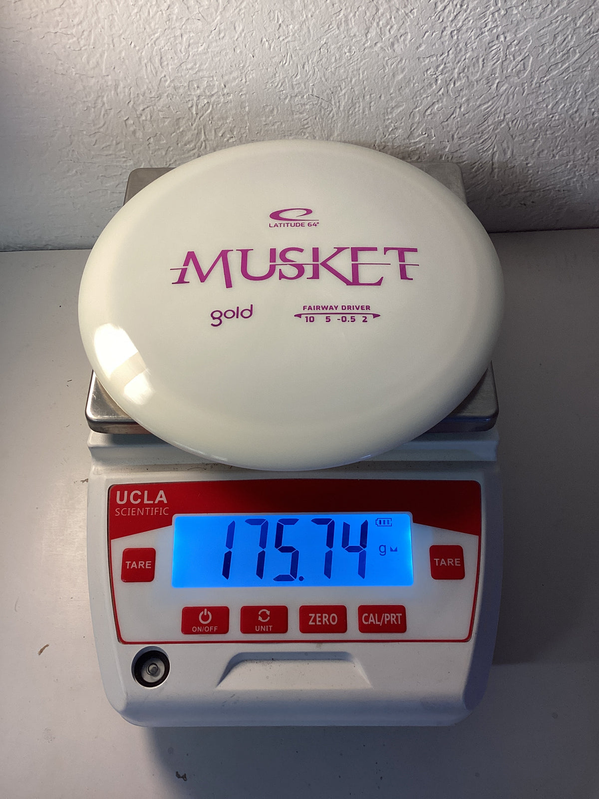 Latitude 64 Gold Musket