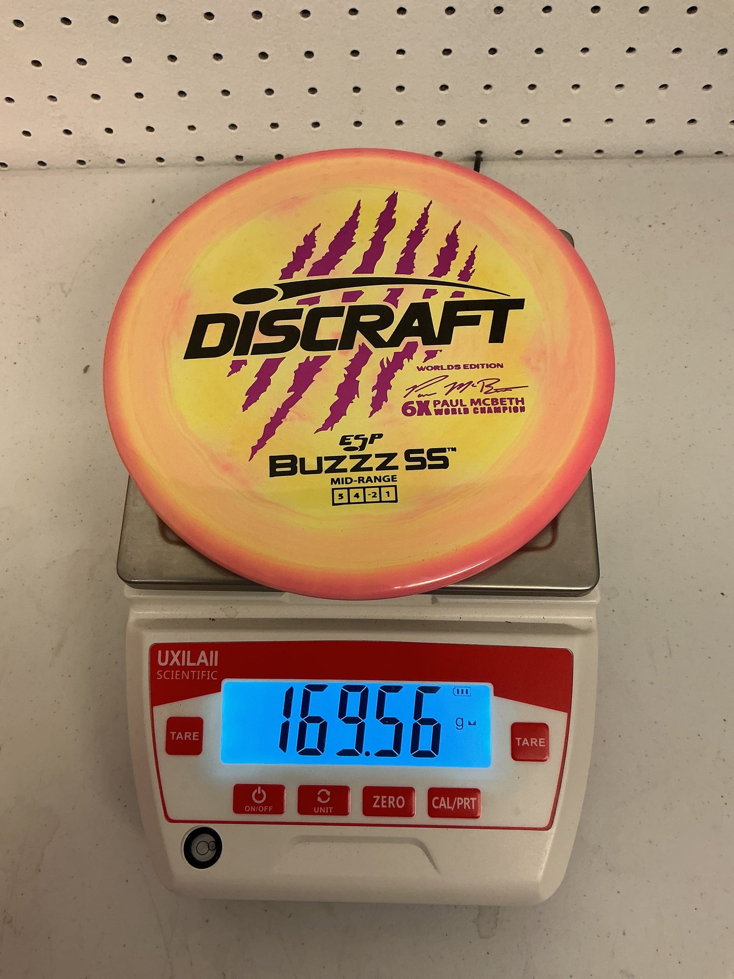 Discraft Worlds 2026 Edition ESP Buzzz SS - Paul McBeth 6-Claw