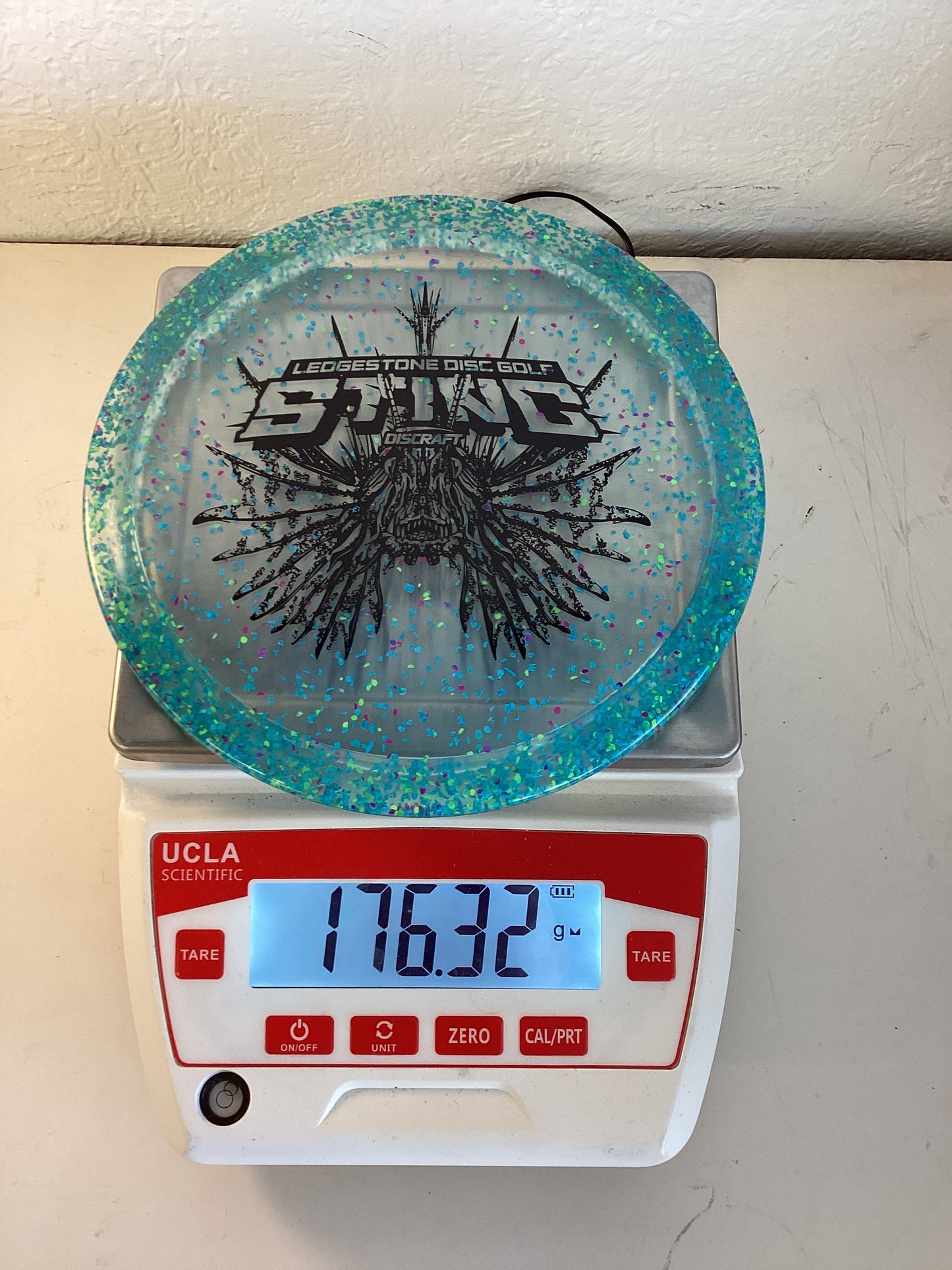 Discraft Stiff CryZtal Confetti Sting - 2026 Ledgestone Edition