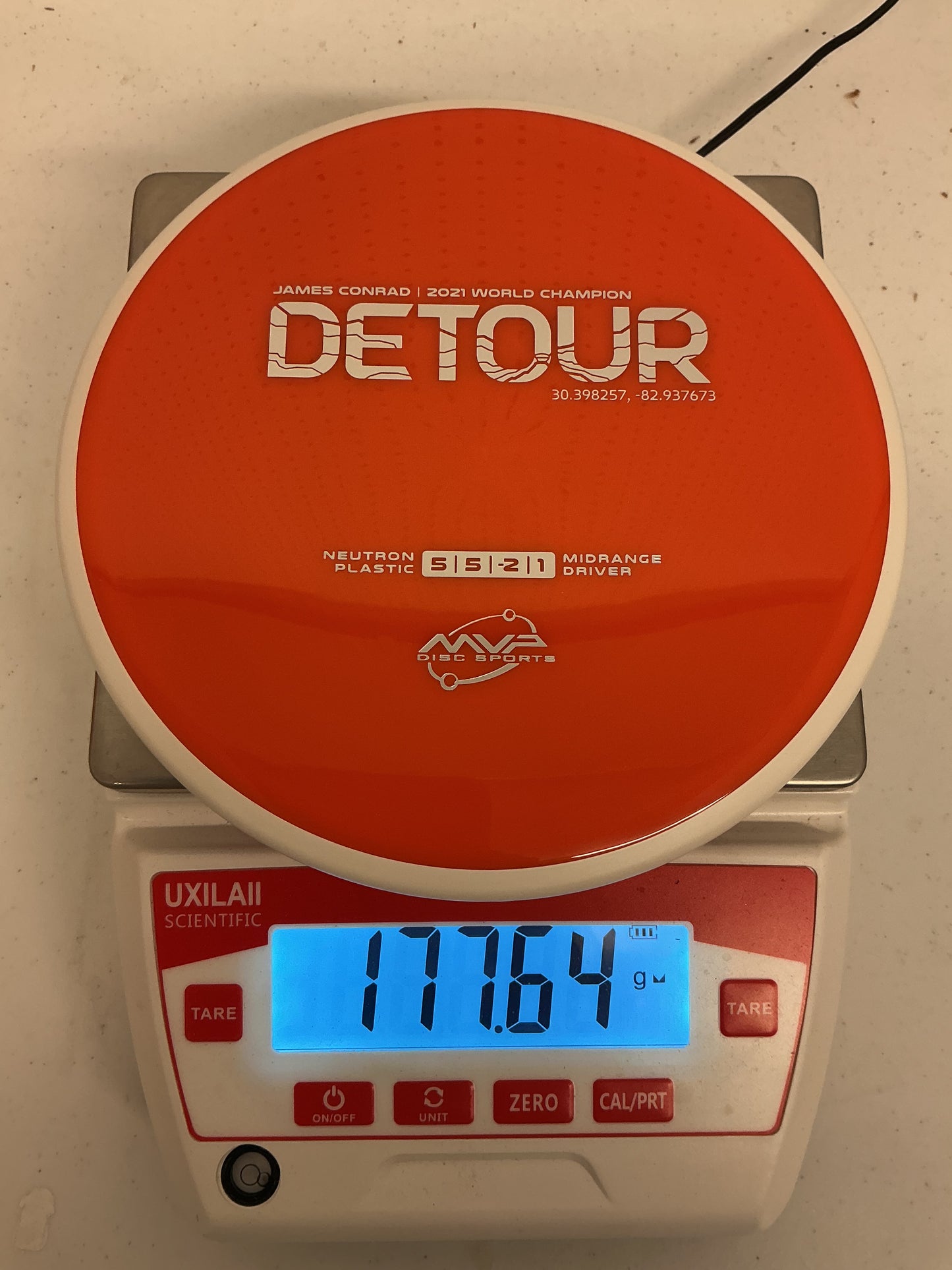 MVP Neutron Detour - Project Lab Coat