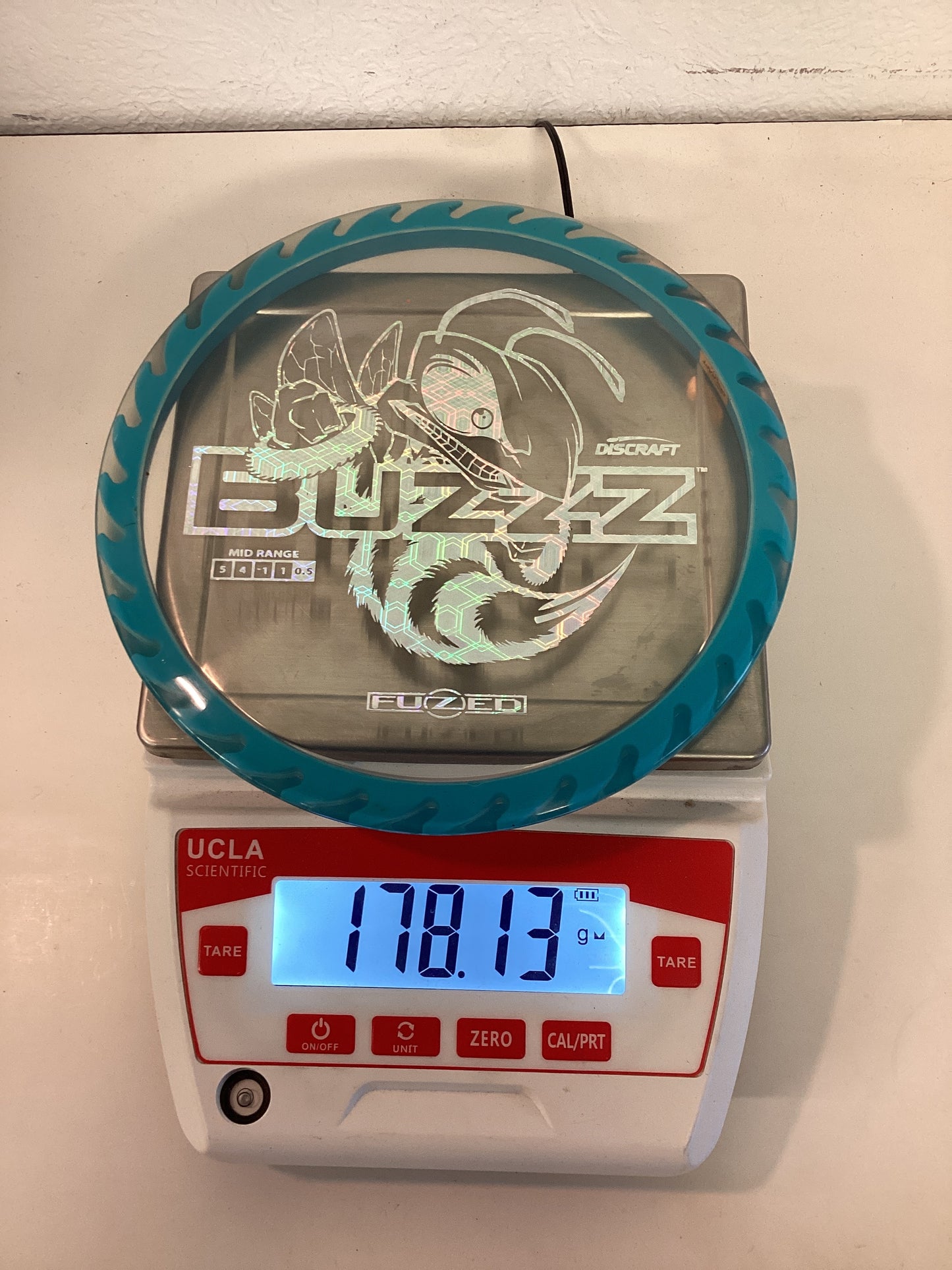 Discraft Fuzed Line Buzzz with Saw Pattern