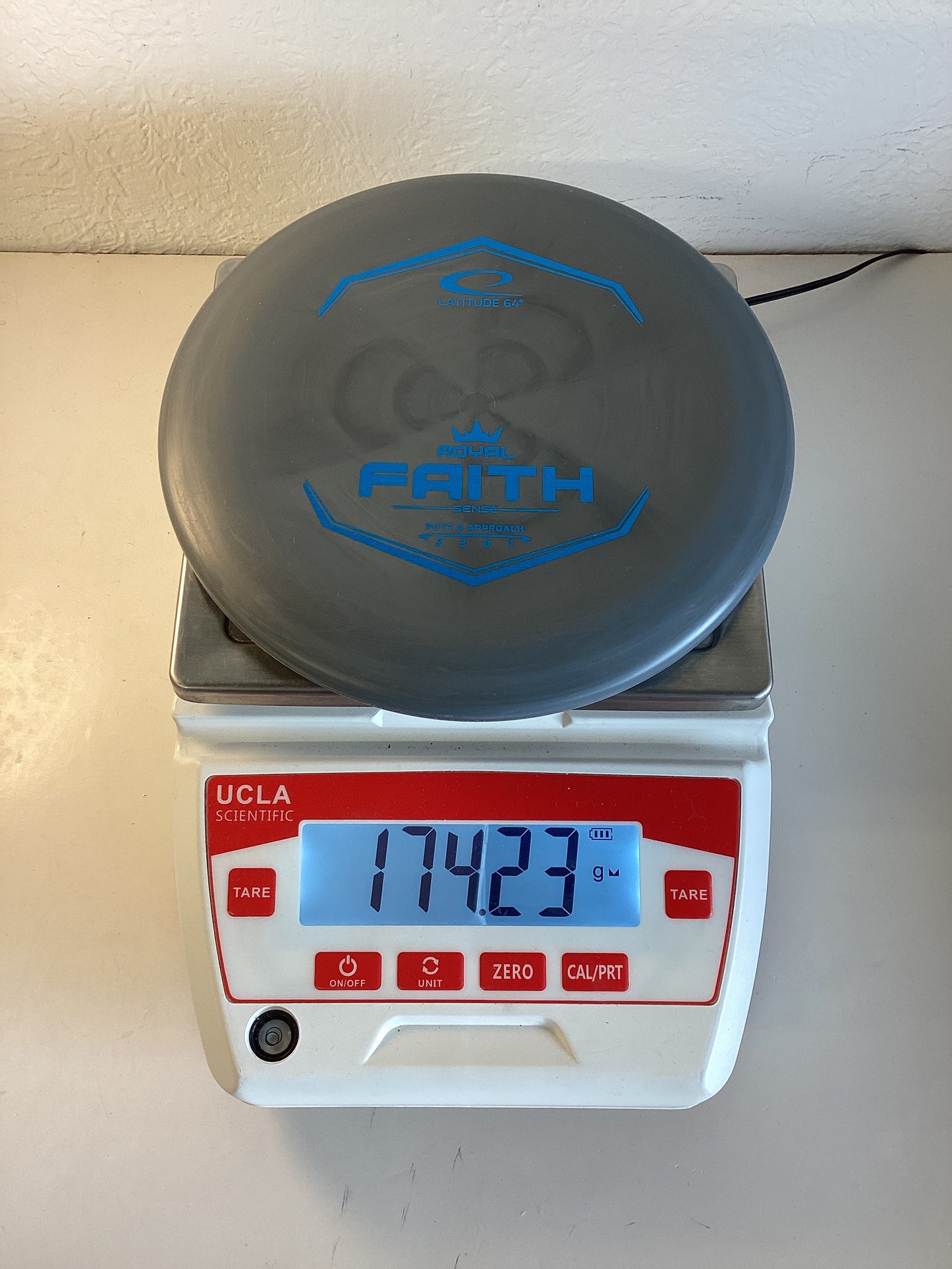 Latitude 64 Royal Sense Faith