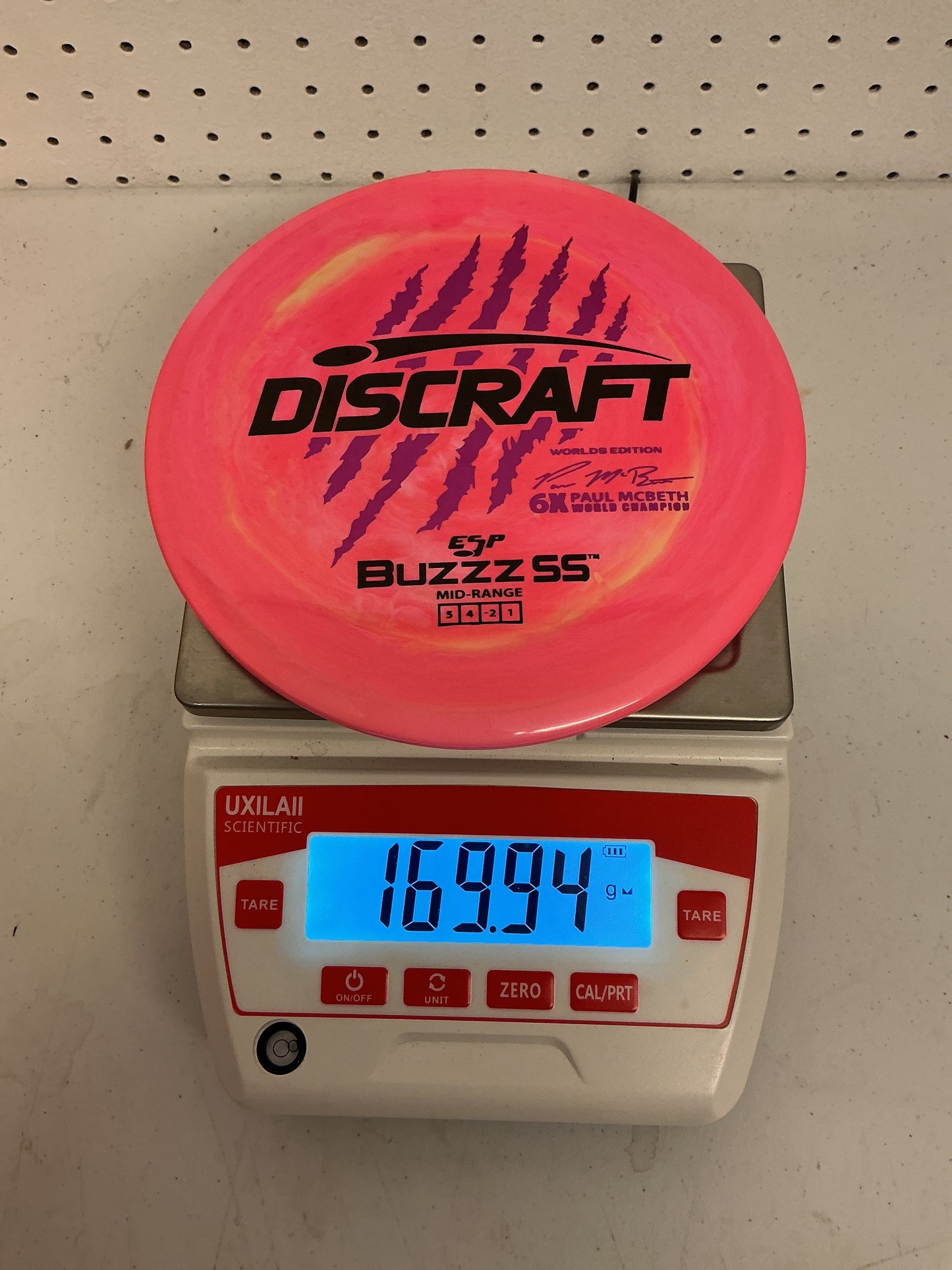 Discraft Worlds 2026 Edition ESP Buzzz SS - Paul McBeth 6-Claw