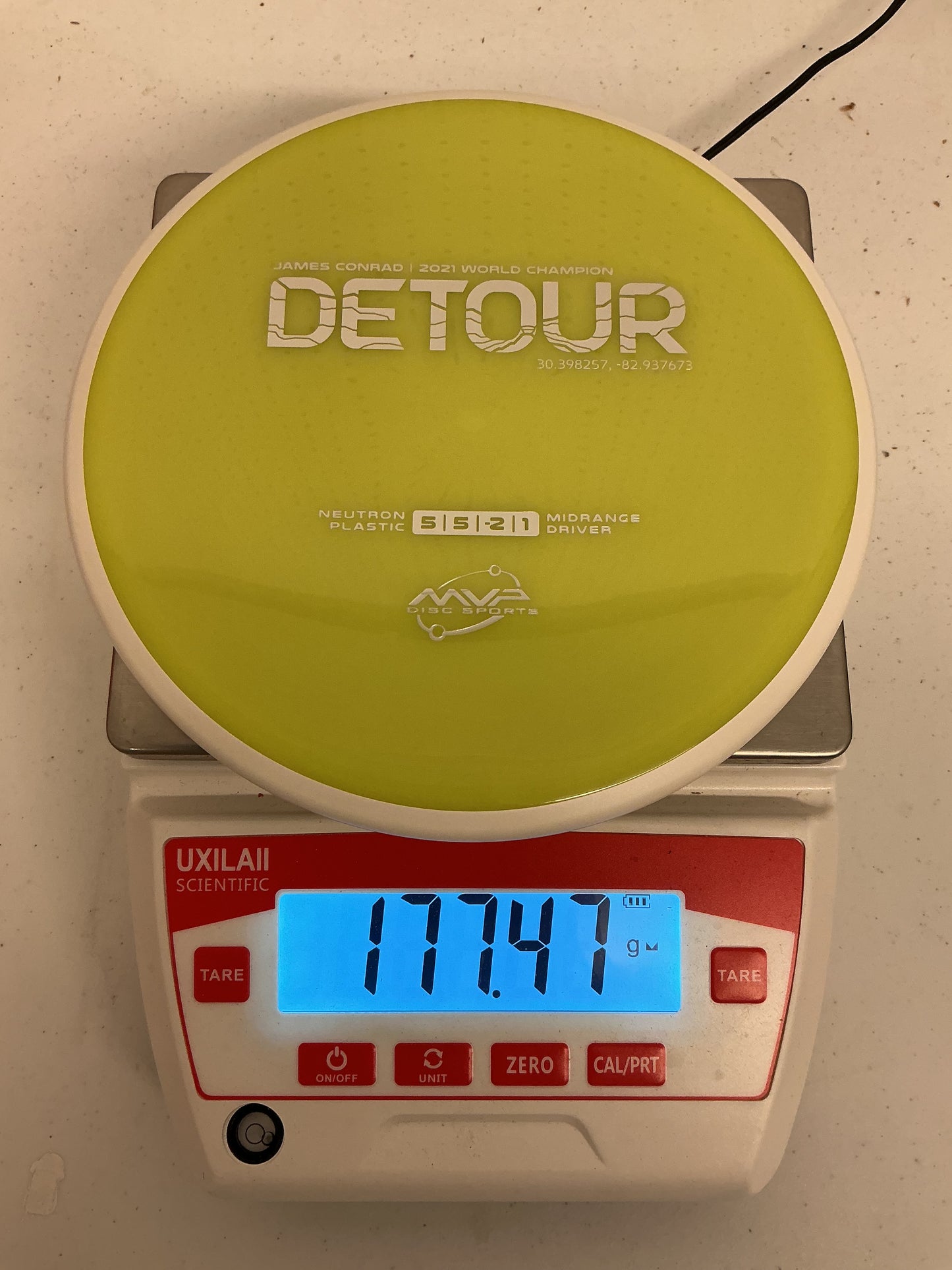 MVP Neutron Detour - Project Lab Coat