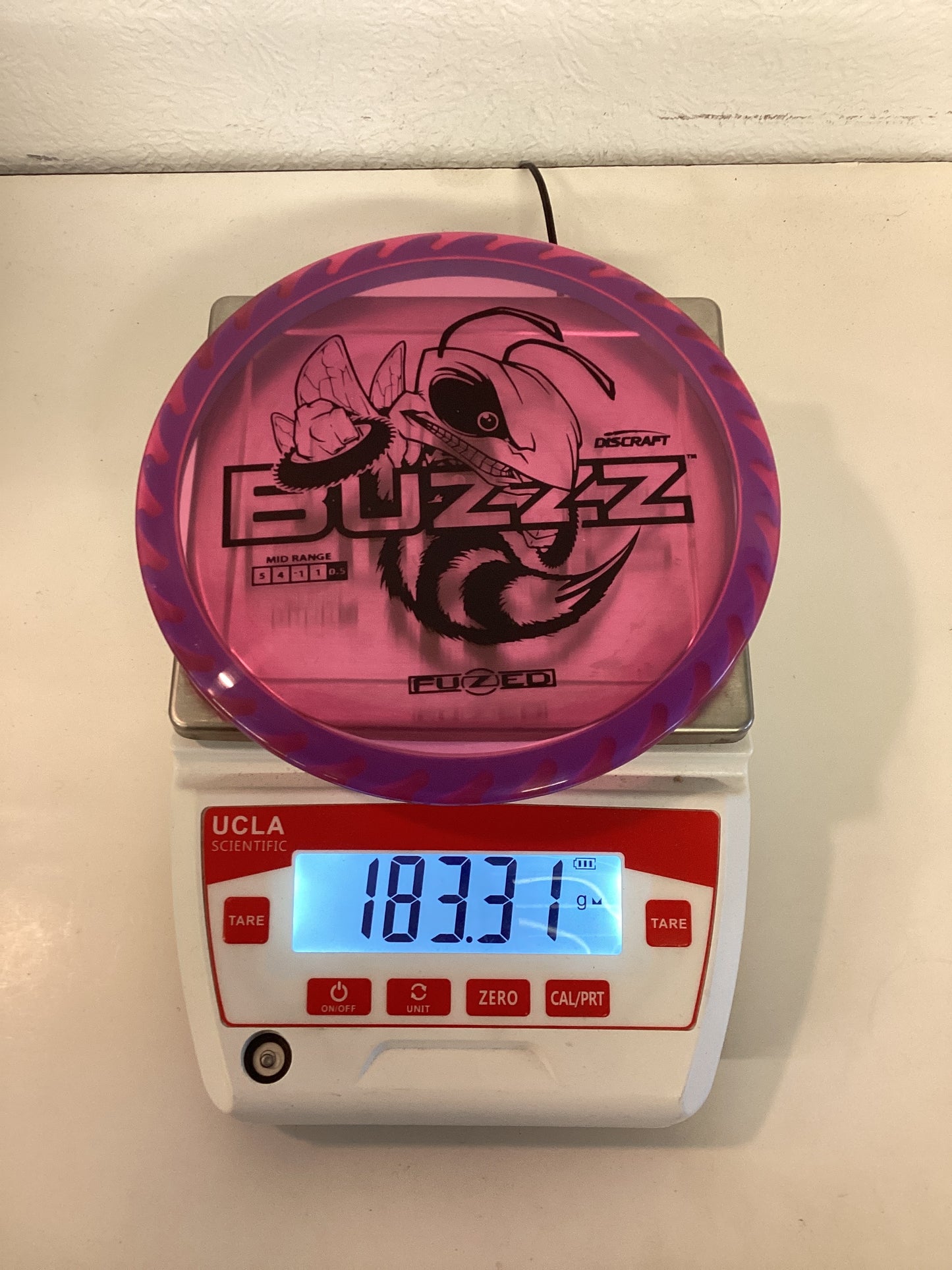 Discraft Fuzed Line Buzzz with Saw Pattern