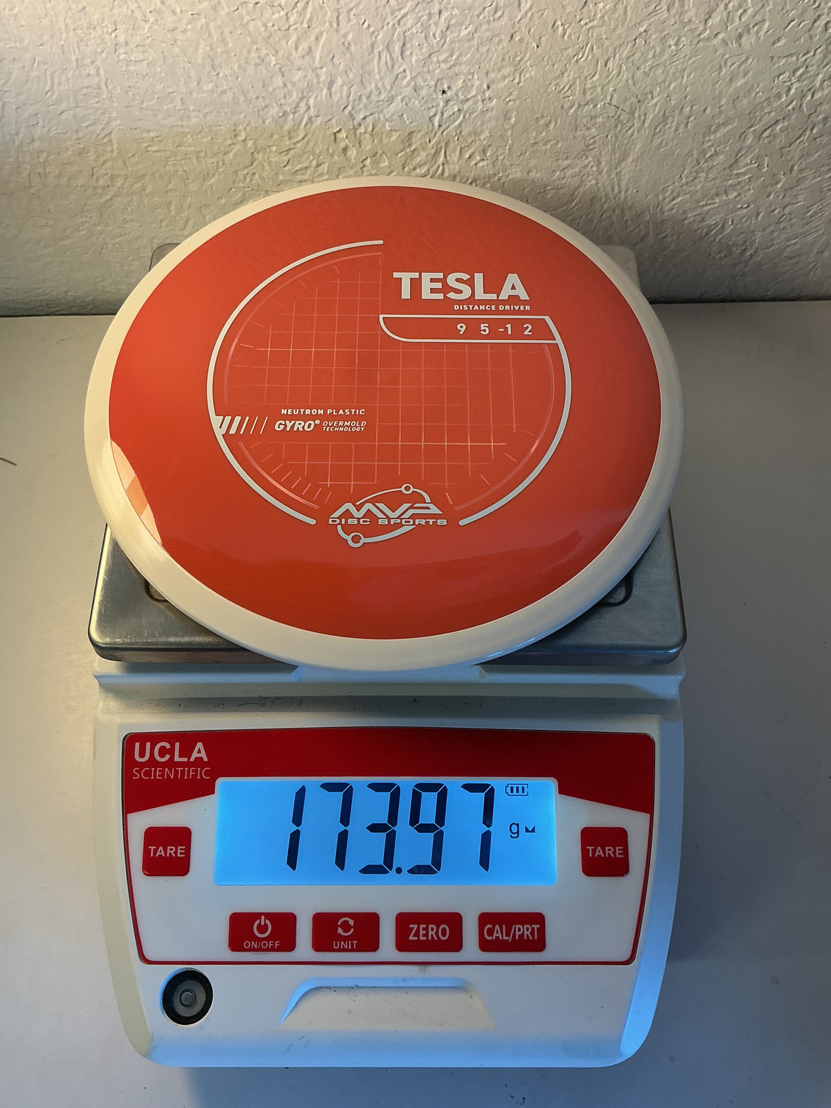 MVP Neutron Tesla - Project Lab Coat