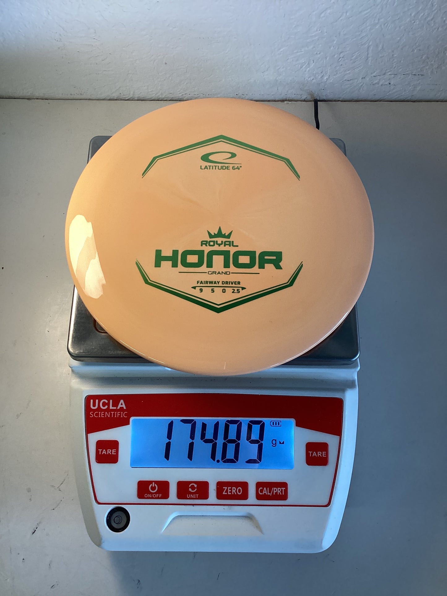 Latitude 64 Royal Grand Honor