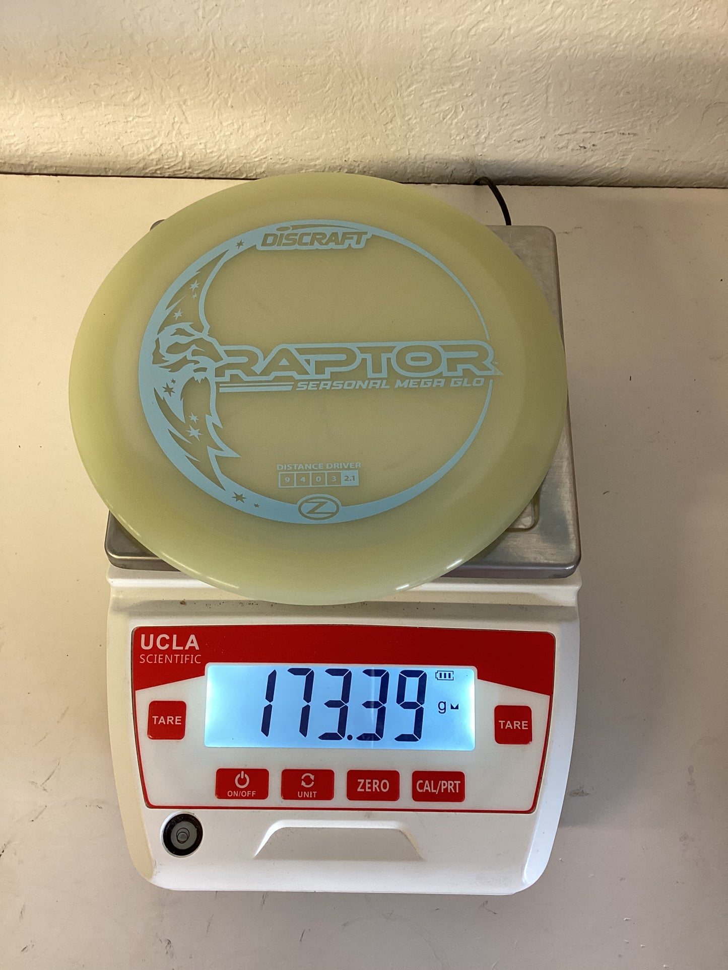 Discraft Seasonal Mega Glo Raptor