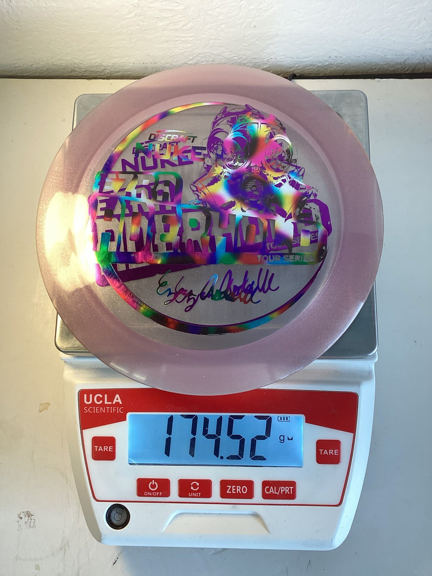 Discraft-Metallic Z-Nuke-Lavender-174.52g PRE-OWNED