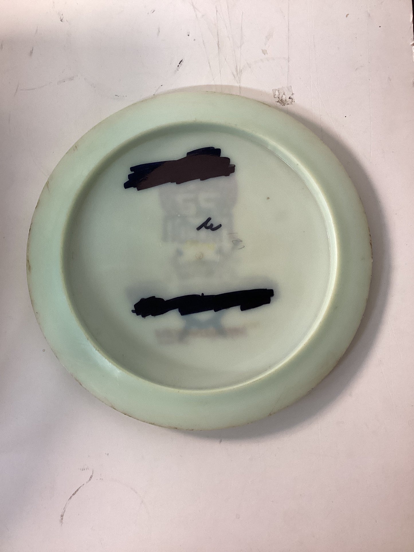 Millennium-Quantum-Falcon-White-173.34g PRE-OWNED