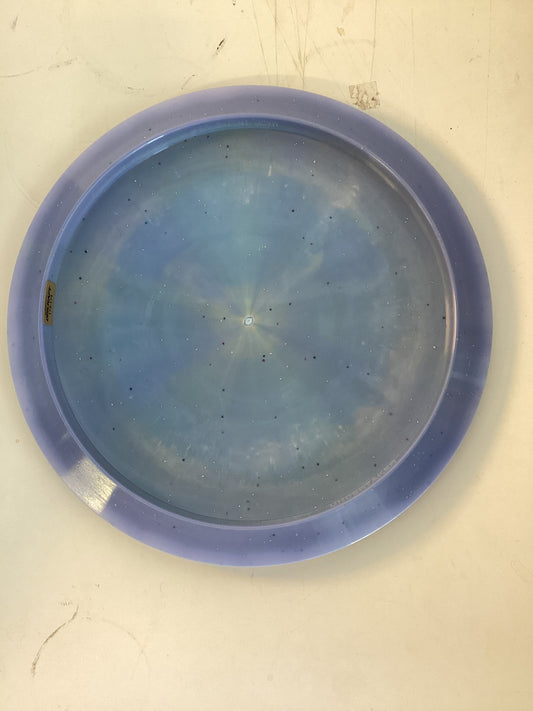 Discraft-ESP-Undertaker-Purple-174.25g PRE-OWNED