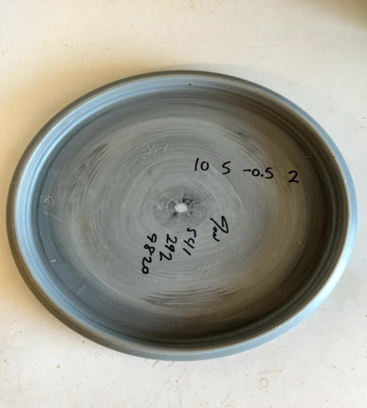 Dynamic-Discs-Classic-Judge-Gray-174.22g PRE-OWNED
