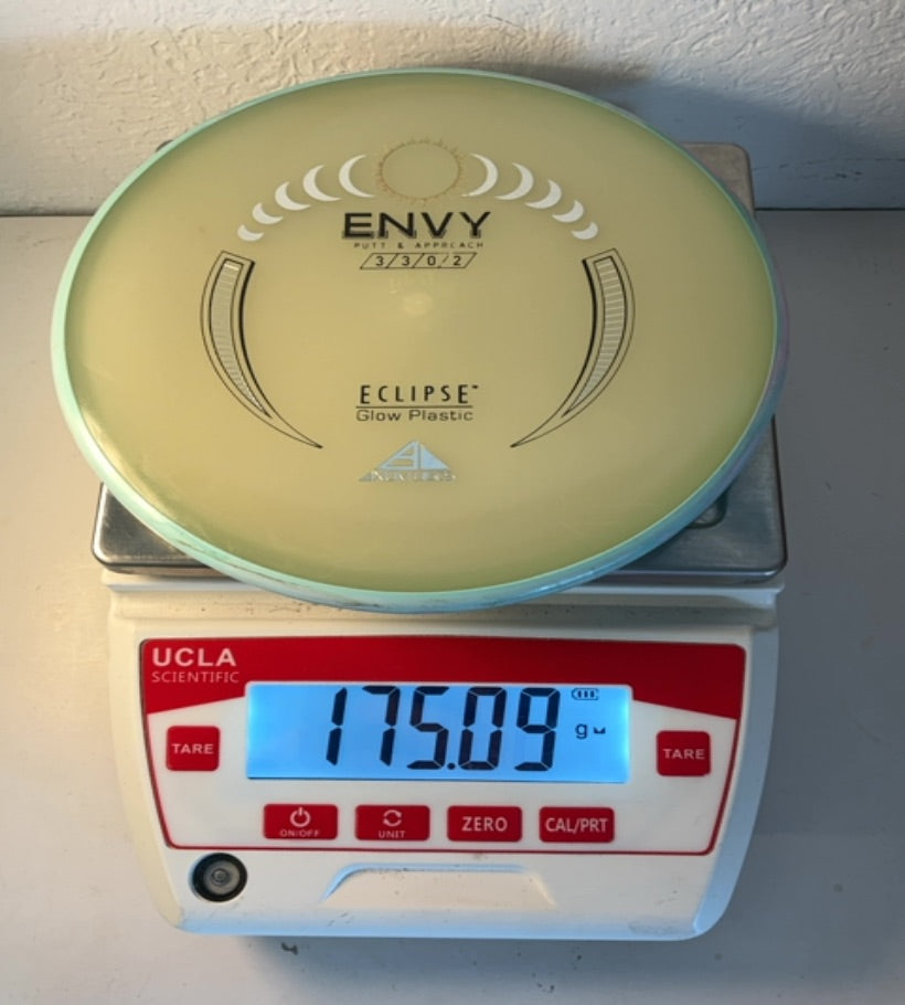 Axiom-Eclipse-Envy-Glow-175.09g PRE-OWNED
