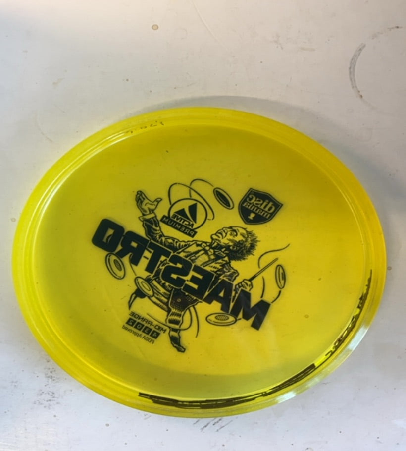 Discmania-Active Premium-Maestro-Yellow-171.09g PRE-OWNED