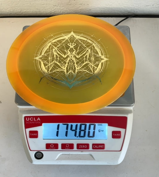 Discraft-CryZtal-Mantis-Orange-174.80g PRE-OWNED