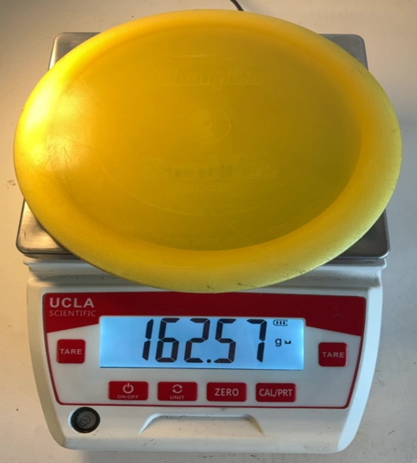 Innova-Champion-Daedalus-Yellow-162.57g PRE-OWNED