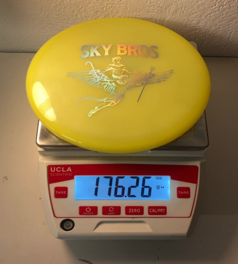 Discmania-Color Glow C-Line-P2x-Yellow-176.26g PRE-OWNED