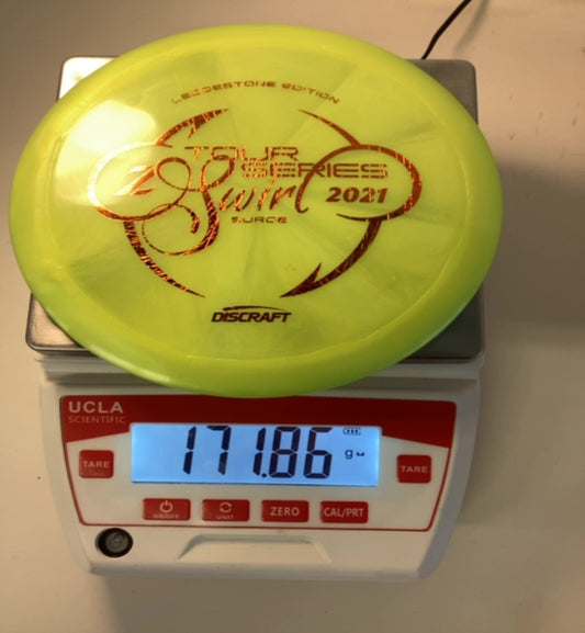 Discraft-Z Swirl-Surge-Yellow-171.86g PRE-OWNED