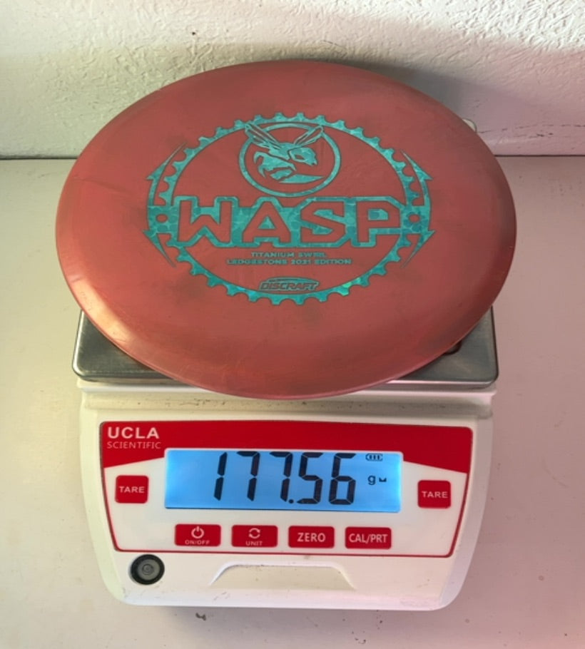 Discraft-Titanium Swirl-Wasp-Peach-177.56g PRE-OWNED