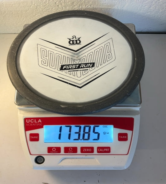 Dynamic Discs-Classic Supreme Orbit-Sockibomb Slammer-White-173.85g PRE-OWNED
