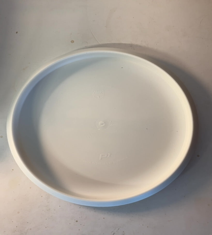 Discmania-Flex 2-P2-White-175.35g PRE-OWNED