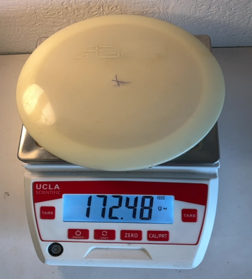 Innova-Glow Champion-Shryke-White-172.48g PRE-OWNED