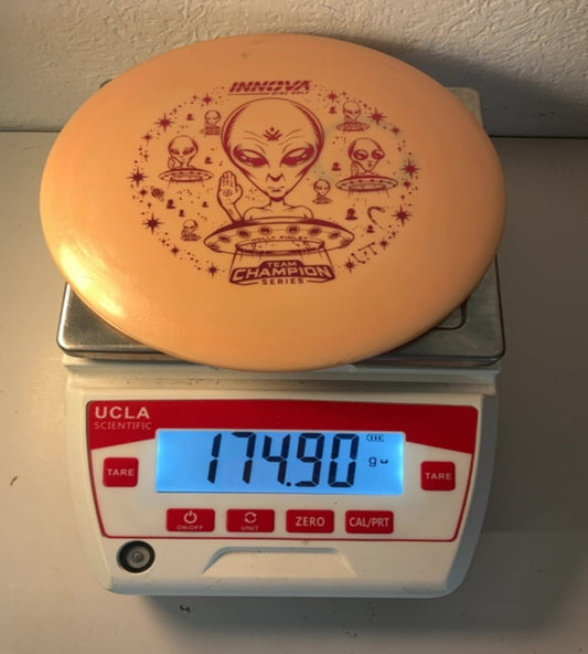 Innova-Color Glow Champion-It-Peach-174.90g PRE-OWNED