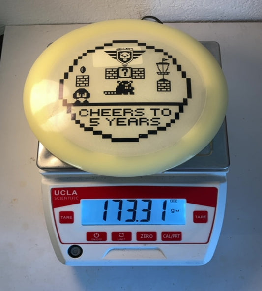 Innova-Color Glow Champion-Destroyer-Glow-173.31g PRE-OWNED