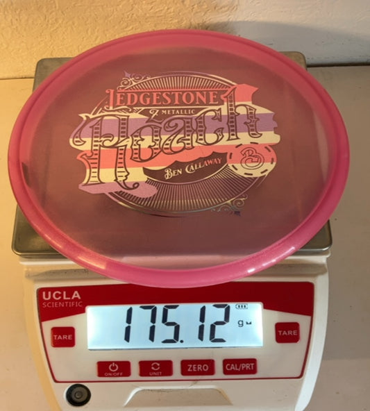 Discraft-Metallic Z-Roach-Pink-175.12g PRE-OWNED