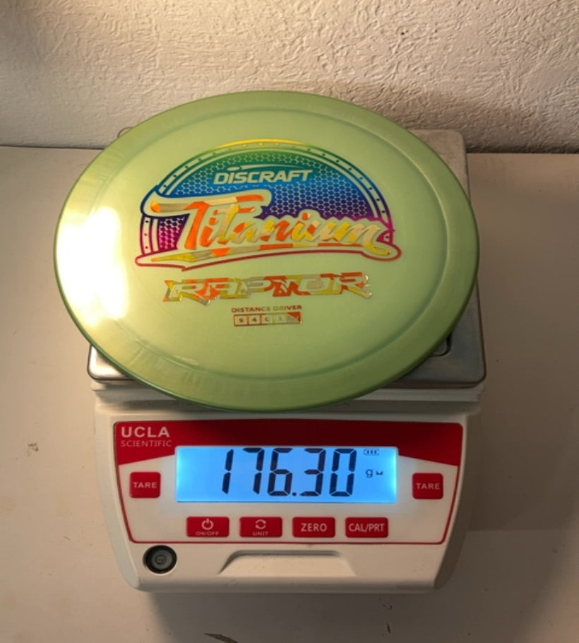 Discraft-Titanium-Raptor-Green-176.30g PRE-OWNED