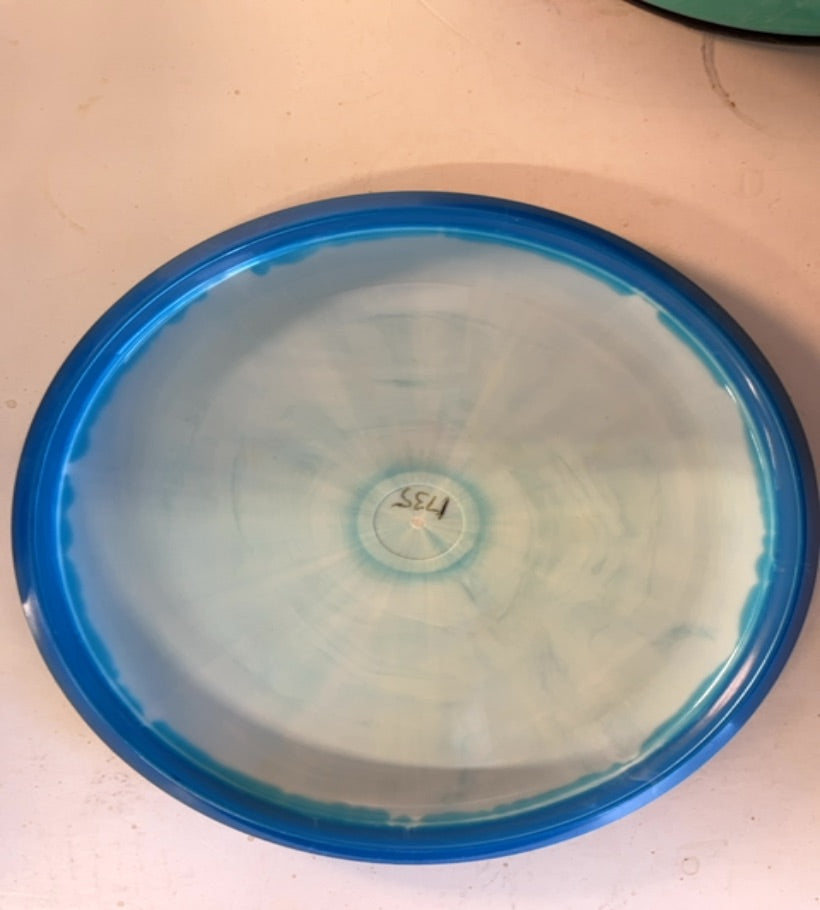 Innova-Halo Star-Aviar-Multi Color Dye-176.01g PRE-OWNED