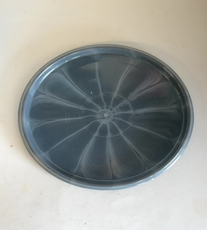 Discmania-Vapor-Razor Claw 2-Grey-174.73g PRE-OWNED