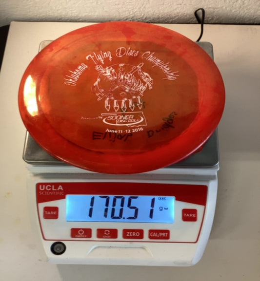 Dynamic-Discs-Lucid-Defender-Red-170.51g PRE-OWNED