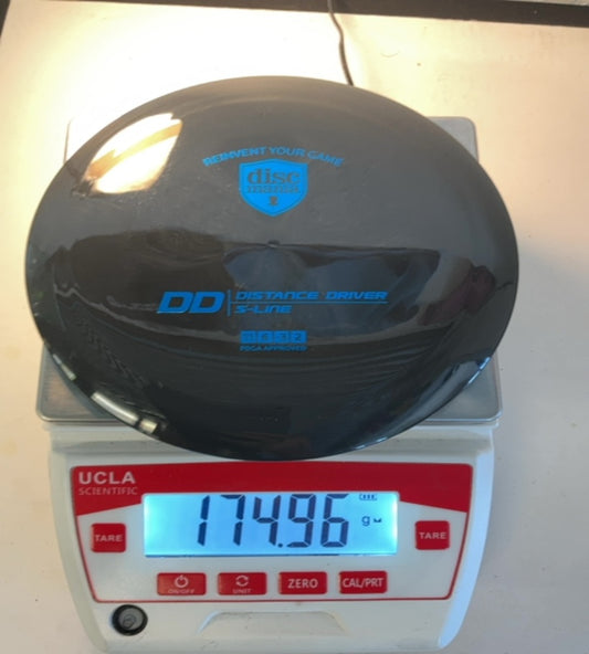 Discmania-S-Line-DD-Black-174.96g PRE-OWNED
